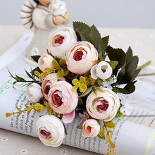 Load image into Gallery viewer, Bride bouquet