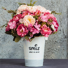 Load image into Gallery viewer, Silk Flower